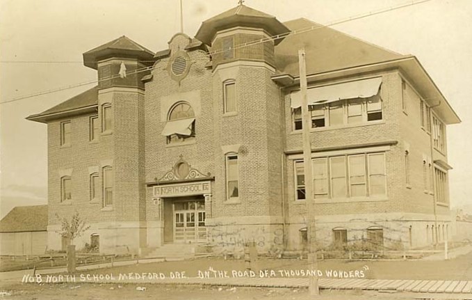 North School, 1911ca
