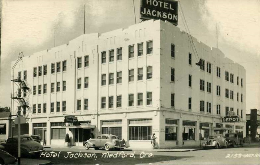 Hotel Jackson, July 1942