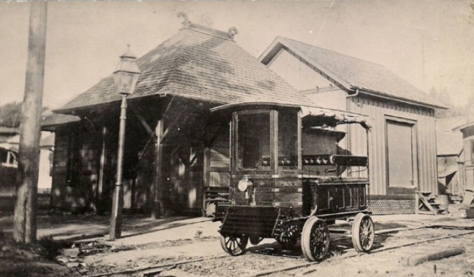 Motor car at Jacksonville, circa 1905